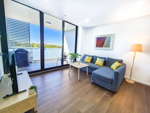 Relaxing 1BR W Pools & SPA, Gym In Olympic Park - Lismore Accommodation 1