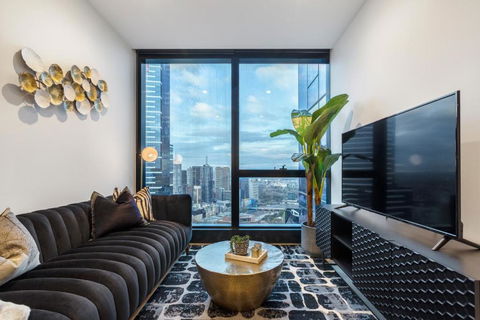 Ritzy Apartment In Iconic Australia 108 With Views - Lismore Accommodation 1
