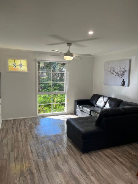 River Frontage Unit Moama - Lismore Accommodation 3