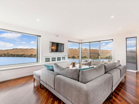 River Reveal - Lismore Accommodation 1