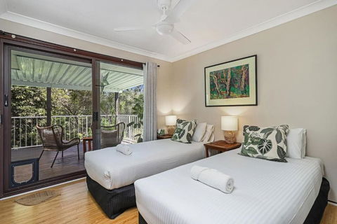 Riverfront Oasis In Elanora - Lismore Accommodation 3
