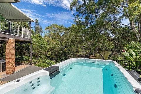 Riverfront Oasis In Elanora - Lismore Accommodation 0