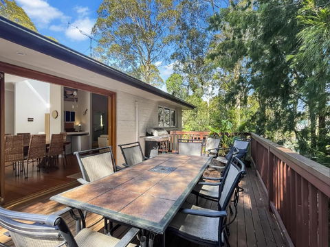 Riverside 3-Bed Townhouse With Spacious Deck & BBQ - Lismore Accommodation 1