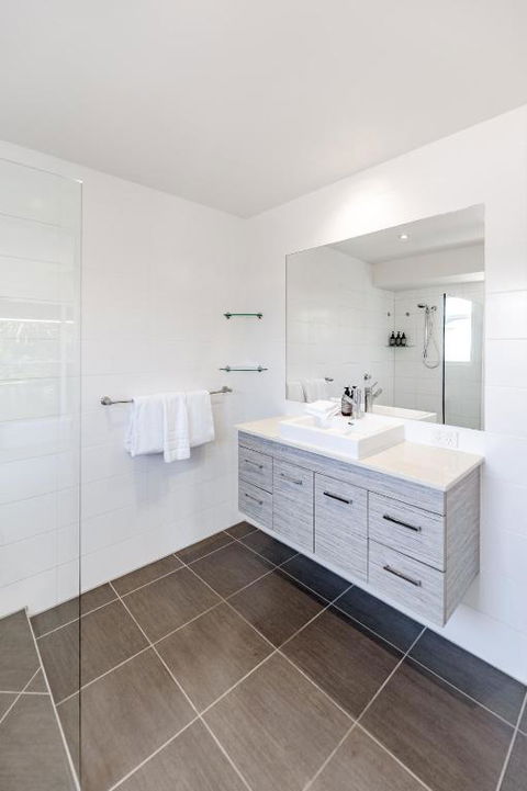 Riverside Noosa Sanctuary, Steps To Gympie Terrace - Lismore Accommodation 1