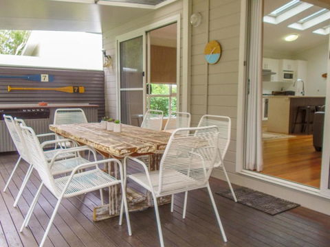Riverside Retreat - Lismore Accommodation 1