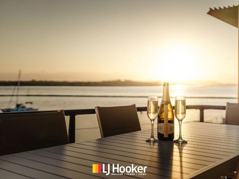 Riverview Apartment 2.4 - Lismore Accommodation 0