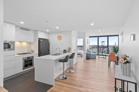 RiverViews 1BR 1BA Skytower Apt With Pool, Gym, Sauna - Lismore Accommodation 1
