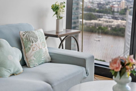 RiverViews 1BR 1BA Skytower Apt With Pool, Gym, Sauna - Lismore Accommodation 2