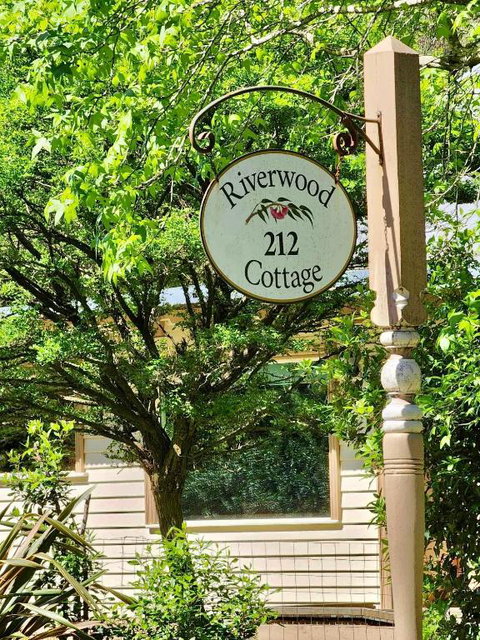 Riverwood Cottage, Accessible Accommodation - Lismore Accommodation 0