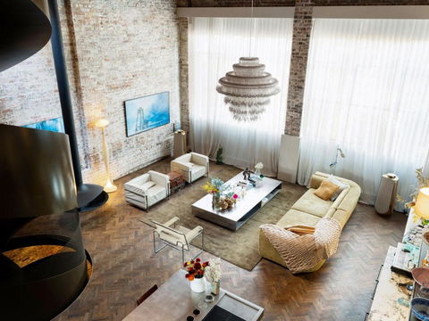 Rockstar, Surry Hills I30 - Lismore Accommodation 2