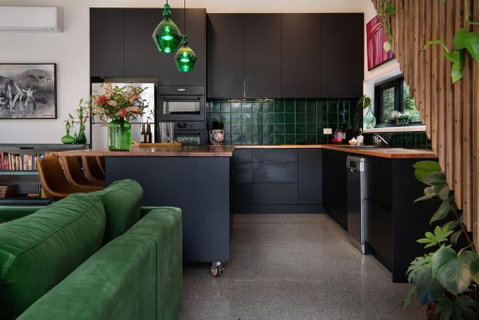 Rocky Hollow - Lismore Accommodation 2