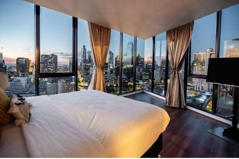 Rome Sky Villa - Lismore Accommodation 0