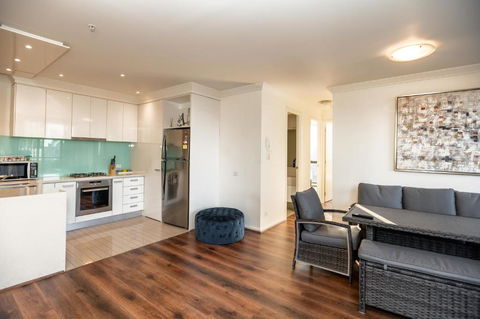 Rome Sky Villa - Lismore Accommodation 2