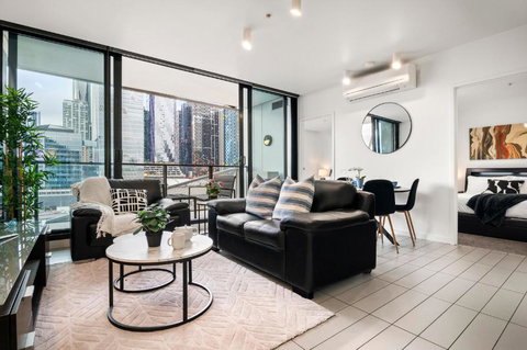 Rooftop Pool 2BR Apartment At Marvel Stadium With Free Parking - Lismore Accommodation 0