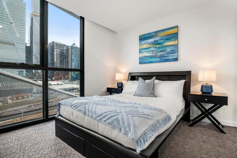 Rooftop Pool 2BR Apartment At Marvel Stadium With Free Parking - Lismore Accommodation 3