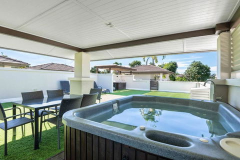 Rooftop Tranquility At Stunning Temple Resort - Lismore Accommodation 0