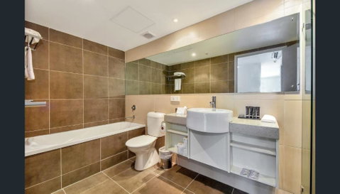 Room With Kitchen At Pandanus - Lismore Accommodation 1