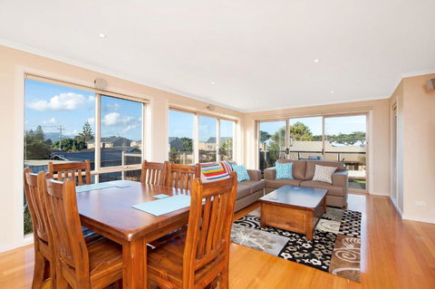 Rose - Lismore Accommodation 0