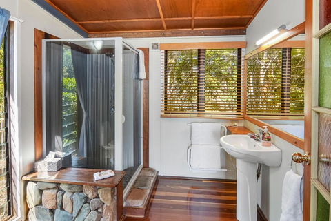 Rosebrook Cottages - Lismore Accommodation 2