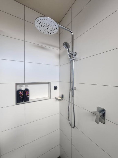 Rosebud Retro Retreat - Lismore Accommodation 1