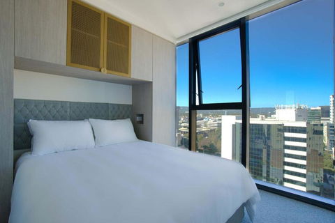 Rundle Retreat - 2BR Apartment With Stunning Views - Lismore Accommodation 0