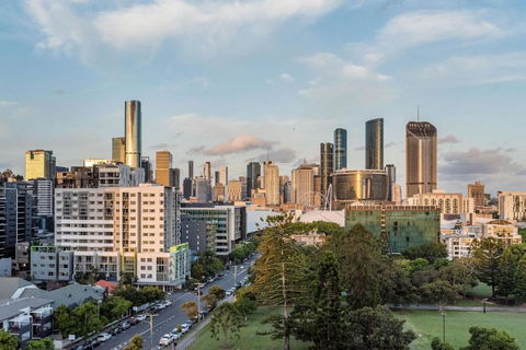 Russell St. Retreat Near Brisbane Convention Centre - Lismore Accommodation 1