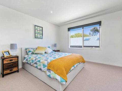 RYE/BLAIRGOWRIE FAMILY ENTERTAINER.. - Lismore Accommodation 1