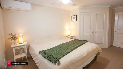 Salt Water Villa Bermagui Four Bedroom Central Location With Wifi - Lismore Accommodation 2