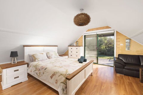 Salt Wood Cabin Style Retreat - Lismore Accommodation 2