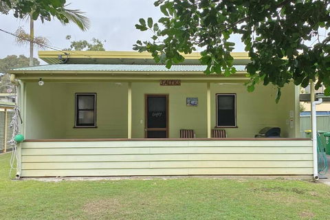 SALTYS AMITY POINT - Lismore Accommodation 0
