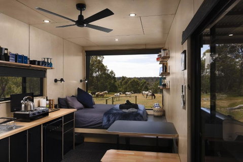 Sam The Tiny Cabin In Serpentine - Lismore Accommodation 2