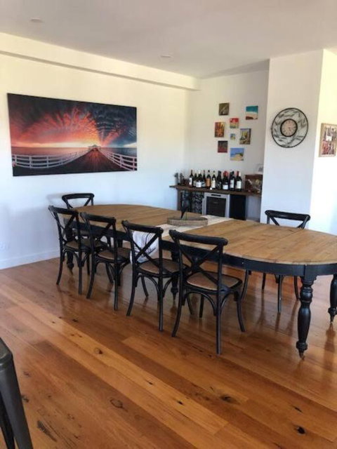 Sanary A Modern Beach Home In Martha Cove - Lismore Accommodation 3