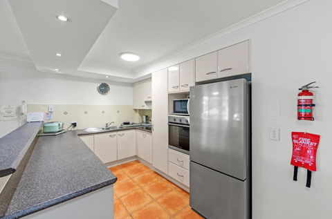 Sanctuary Beach Resort - Lismore Accommodation 3