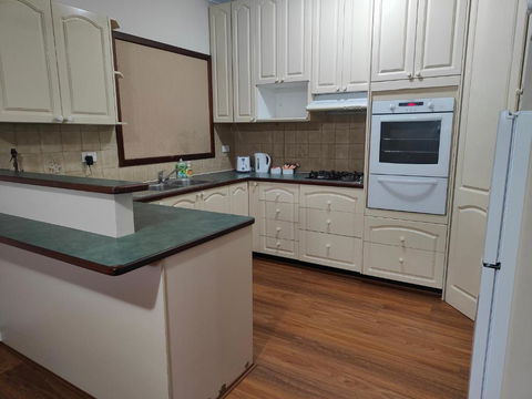 S&S Guest House - Lismore Accommodation 3