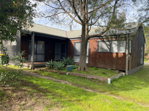Sanders Beach House - Lismore Accommodation 0