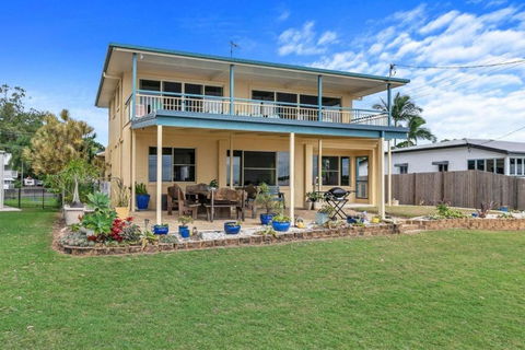 Sandbar On Moreton 3 Bedroom - Lismore Accommodation 0