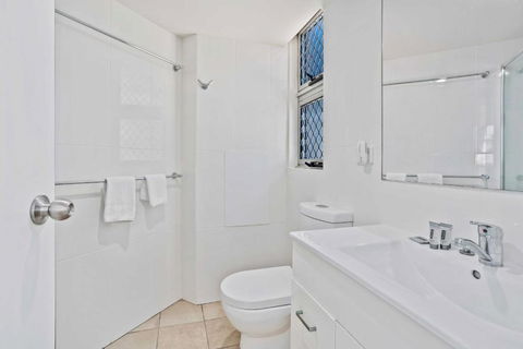Sandown - Hosted By Burleigh Letting - Lismore Accommodation 2