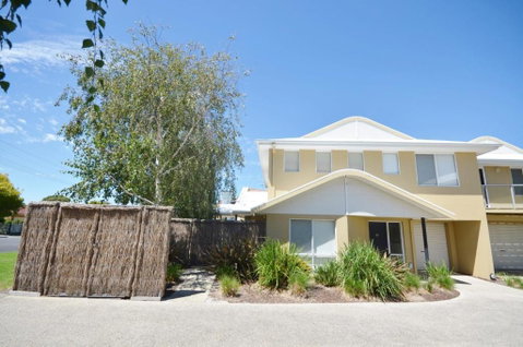 Sandpiper 10 - Close To Town And Beach - Lismore Accommodation 0