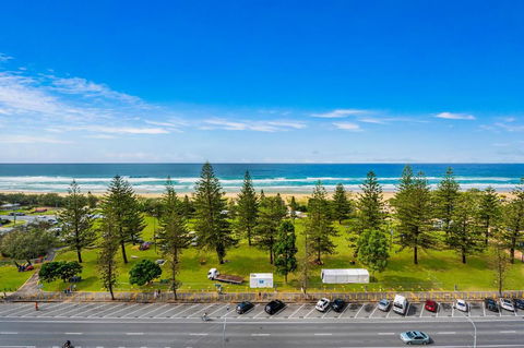 Sandpiper Broadbeach - Lismore Accommodation 0