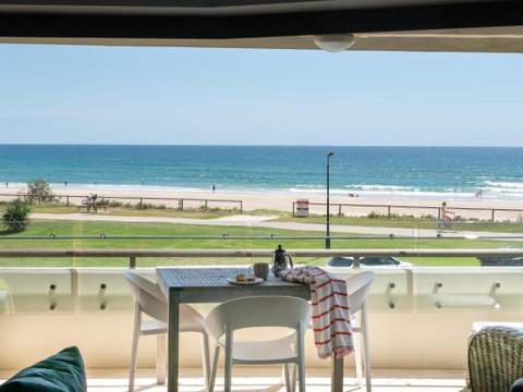 Sandrift Beachfront Apartments - Lismore Accommodation 2