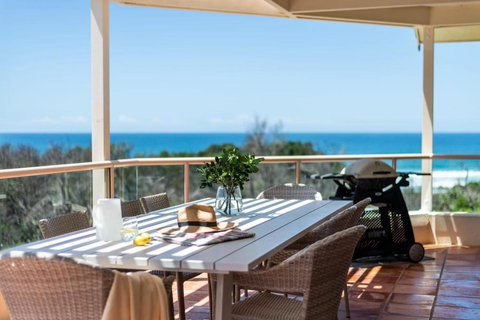 Sandrift Two - Oceanstays - Lismore Accommodation 1