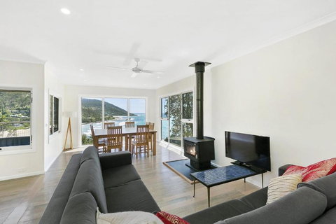 Sands End - Lismore Accommodation 3