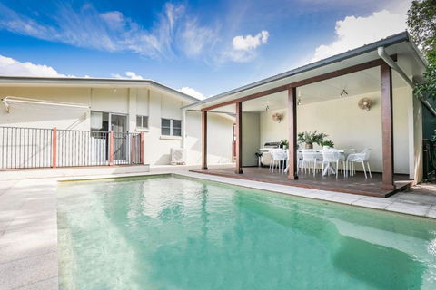 Sandy Burrows - Lismore Accommodation 1
