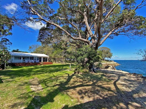 SANDY SHORES - Lismore Accommodation 0