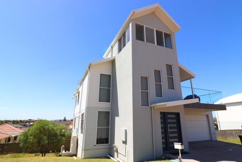 Beachside Oasis - Lismore Accommodation 0