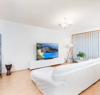 Beautiful Home Norwest of Sydney - Lismore Accommodation