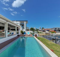 Belle Of Broadbeach - Lismore Accommodation