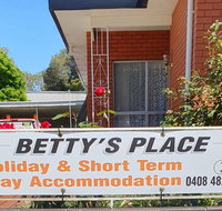 Betty's Place - Lismore Accommodation