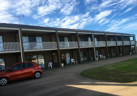Black Swan Motor Inn - Lismore Accommodation 1