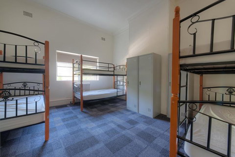 Blue Mountains Backpacker Hostel - Lismore Accommodation 2